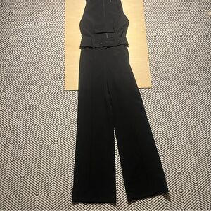 Elegant AQAQ structured jumpsuit in black - size 4